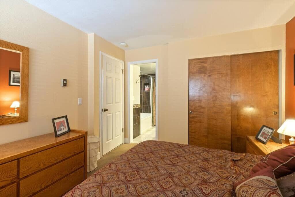 Downtown Chalet Close To Main St With Pool And Hot Tub Брекенридж Экстерьер фото