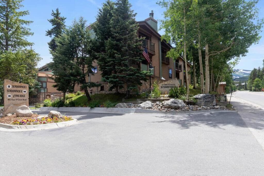Downtown Chalet Close To Main St With Pool And Hot Tub Брекенридж Экстерьер фото