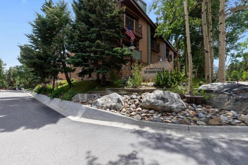 Downtown Chalet Close To Main St With Pool And Hot Tub Брекенридж Экстерьер фото